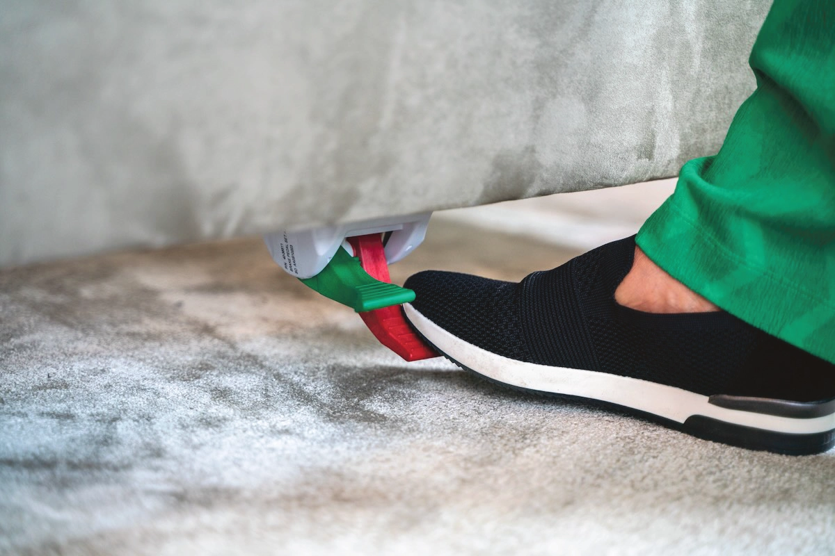 Centrale voetrem op deelbaar bed