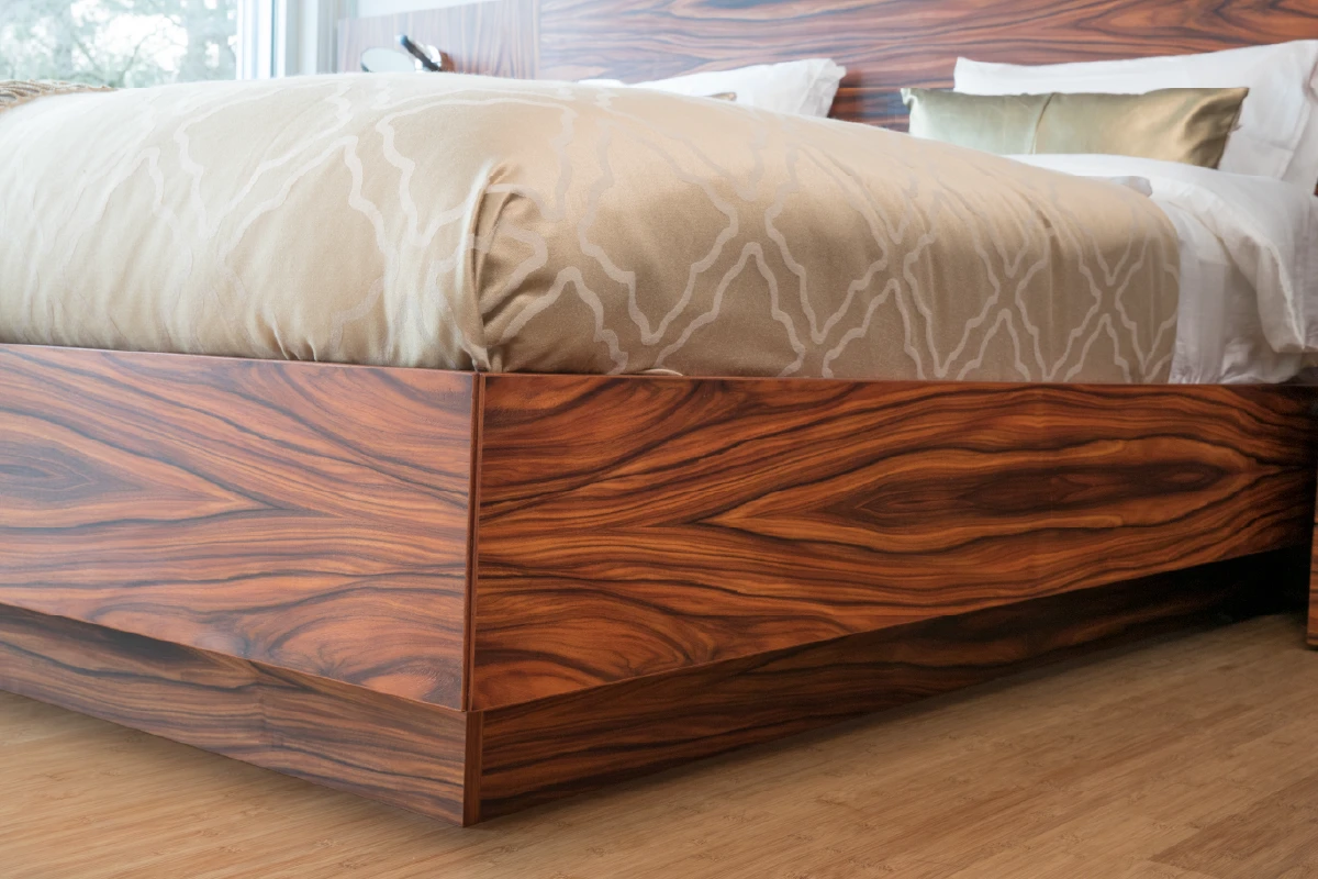 Bedombouw met doorlopend verstek