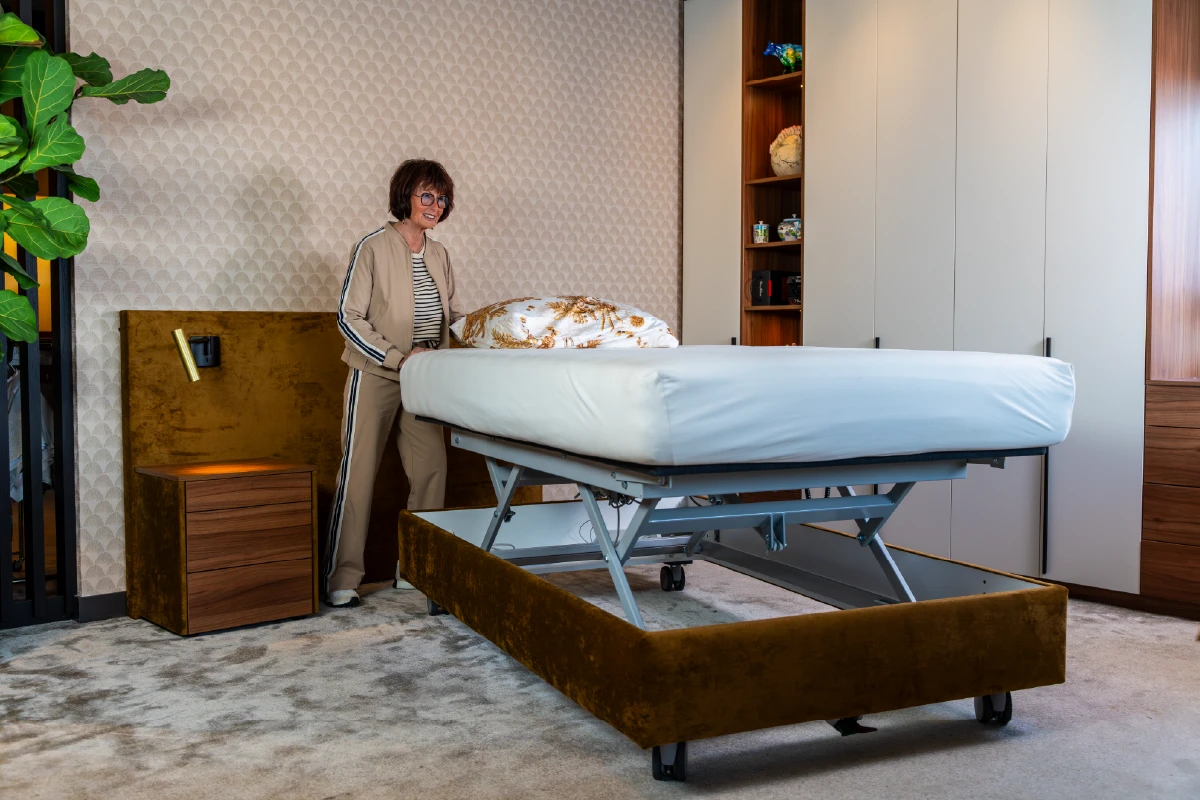 seniorenbed met optionele hoog-laag functie