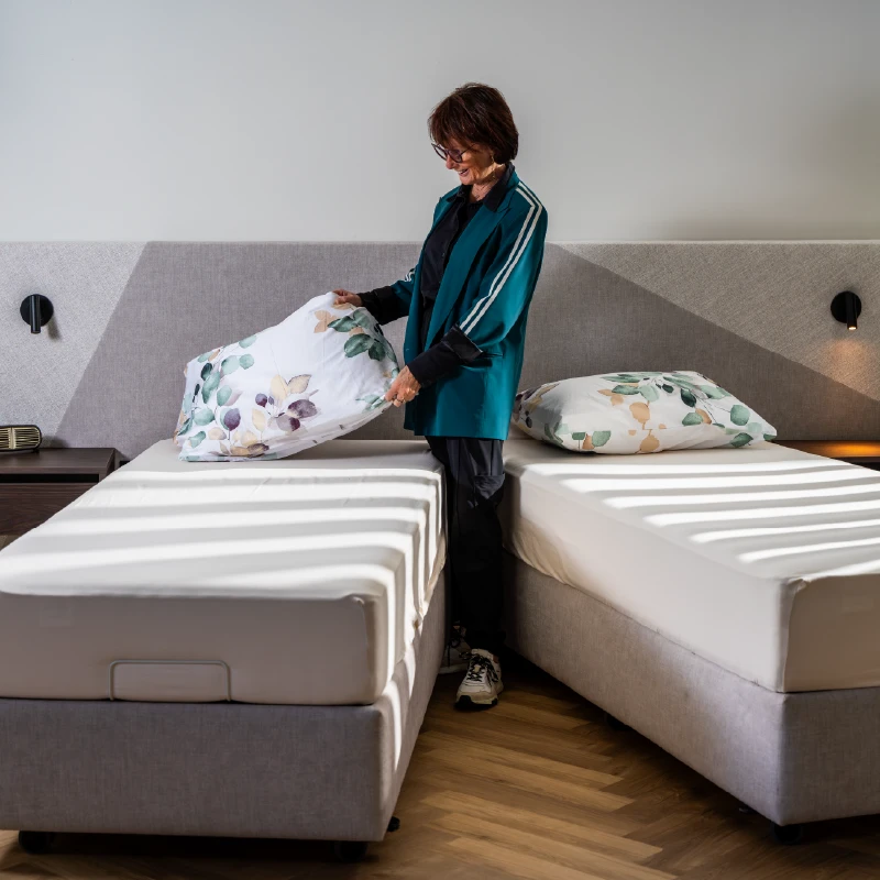 Deelbaar bed makkelijk opmaken