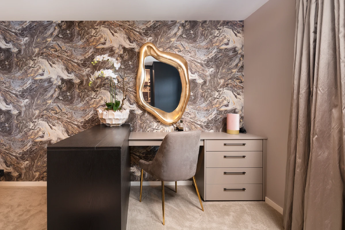 Ladekast met kaptafel en schoenenopslag