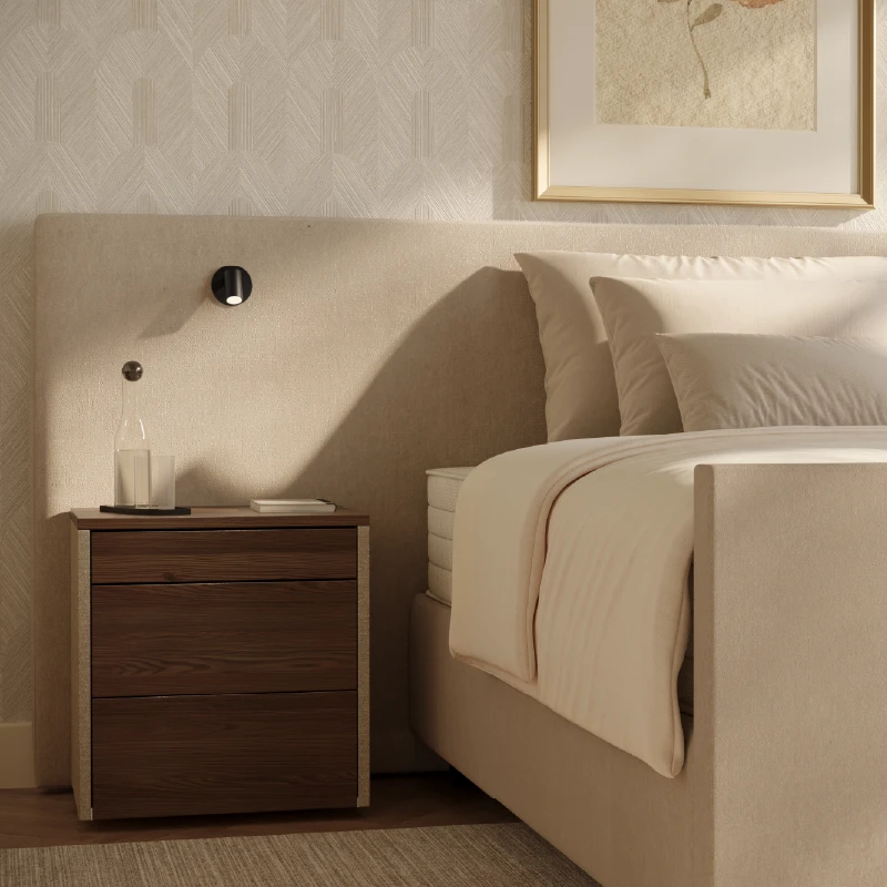 Unomezzo met nachtkastje op de vloer