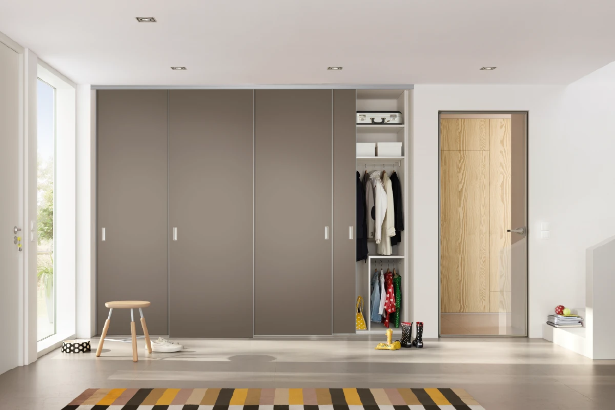 Strak ingebouwde schuifdeurkast