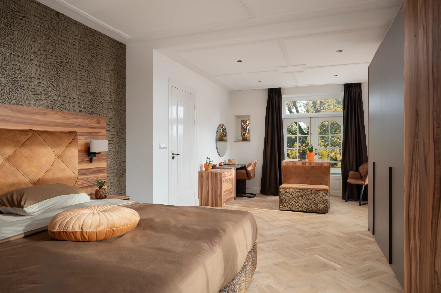 Slaapkamer in gerenoveerde notariswoning