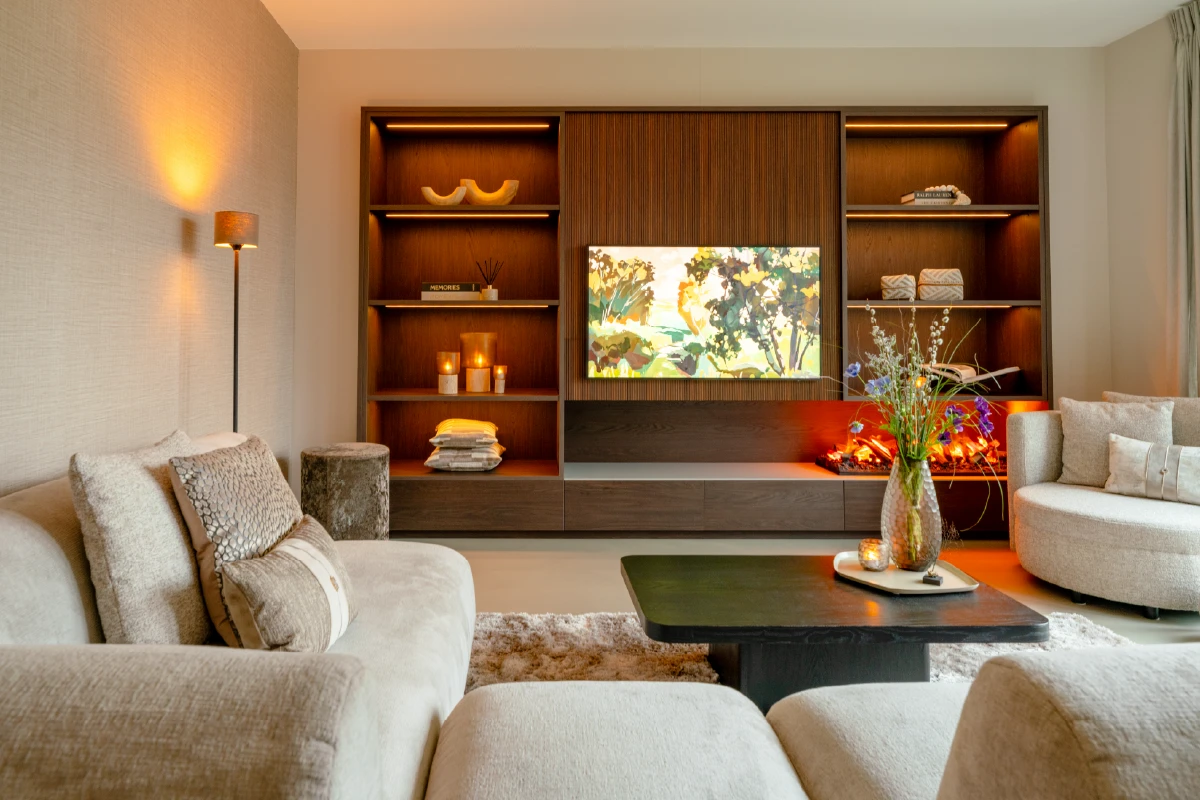 Wandmeubel op maat in de woonkamer